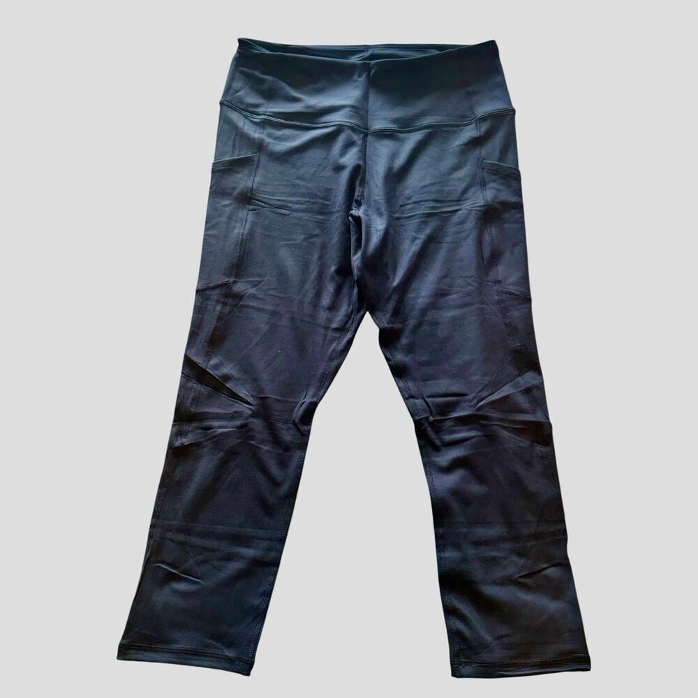 Ronlimo black yoga capris size XL new with detached tag